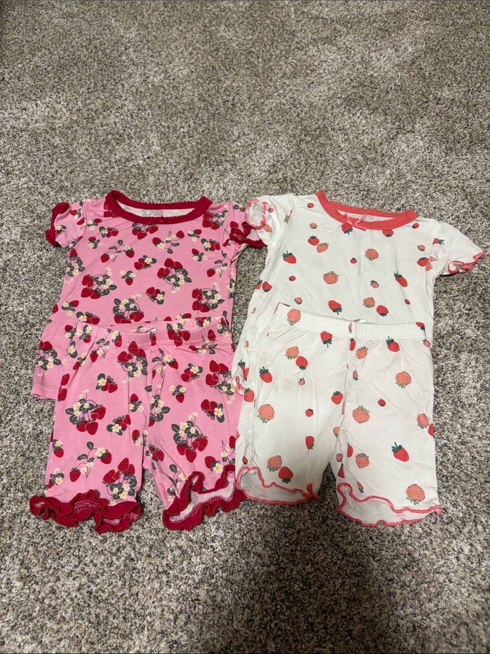 Milkberry bamboo short sleeve and shorts pajama bundle - 18 months